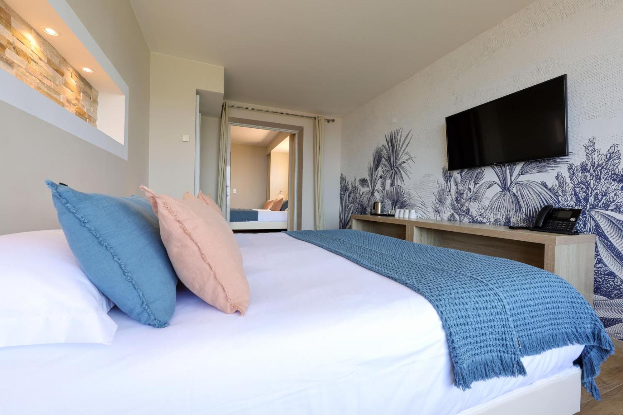 Le Saint Erasme, Hotel Eco Friendly Calvi  Exterior foto